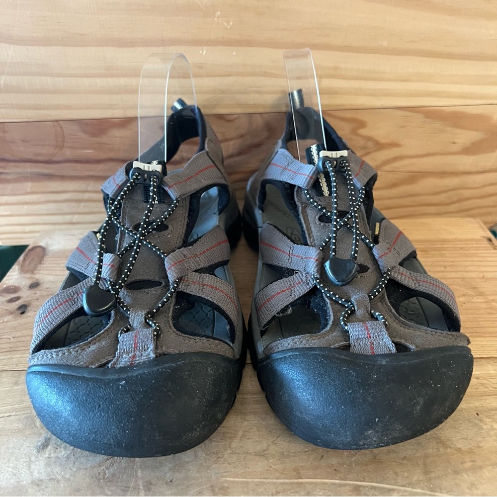 Keen Gray Venice H2 Waterproof Hiking Closed Toe Sandals Size 11 Mens - Picture 4 of 11